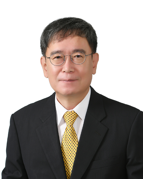 이용관