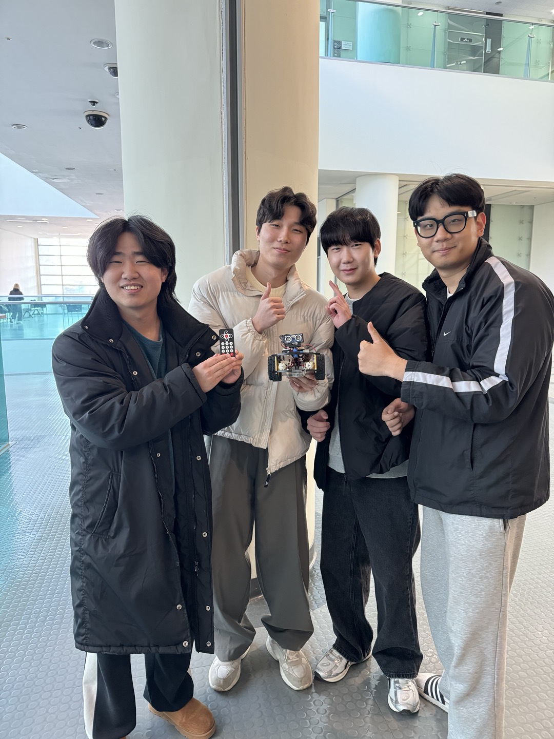 2023 로봇경진대회- 내로봇이 제일 잘 나가